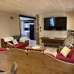 Maison Auvergnate Le Repaire Des Milans