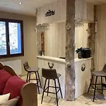 Maison Auvergnate Le Repaire Des Milans Tatil Evi *