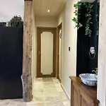 Tatil Evi Maison Auvergnate Le Repaire Des Milans Le Lioran