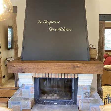 Maison Auvergnate Le Repaire Des Milans *