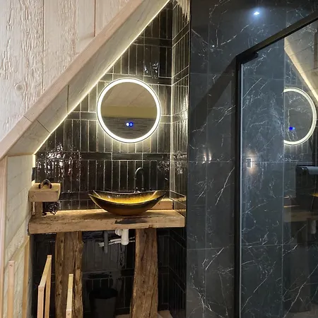 Maison Auvergnate Le Repaire Des Milans Holiday home Le Lioran