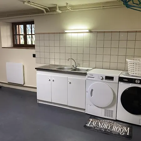 Maison Auvergnate Le Repaire Des Milans بيت للعطل *
