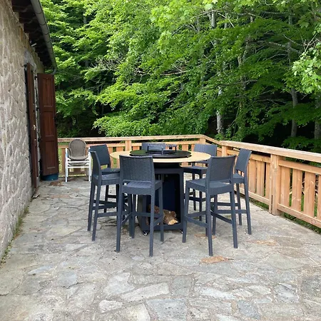 بيت للعطل Maison Auvergnate Le Repaire Des Milans