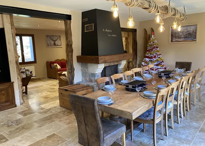 Holiday home Maison Auvergnate Le Repaire Des Milans