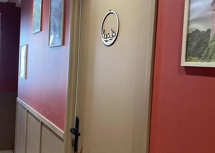 Maison Auvergnate Le Repaire Des Milans Holiday home Le Lioran