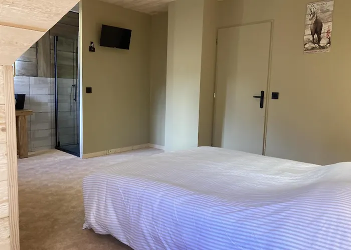 Maison Auvergnate Le Repaire Des Milans Le Lioran