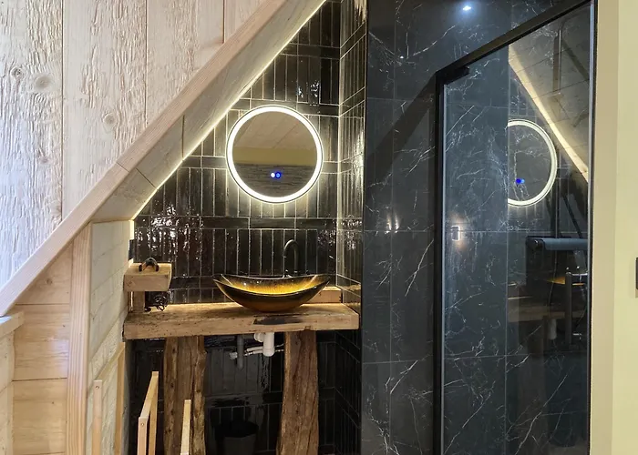 Maison Auvergnate Le Repaire Des Milans Holiday home Le Lioran