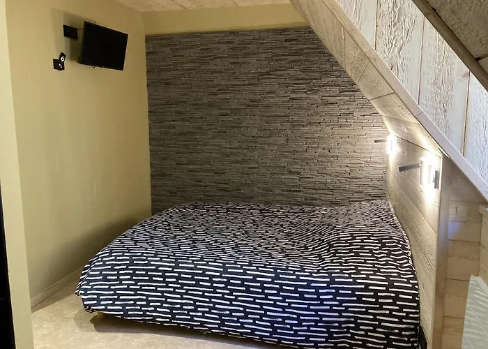 Maison Auvergnate Le Repaire Des Milans Holiday home Le Lioran